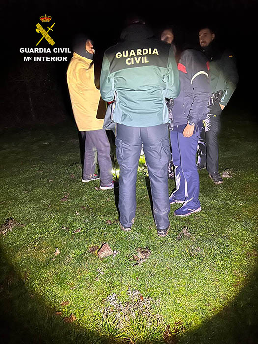 La Guardia Civil de Guadalajara localiza a dos personas de 69 y 49 años que se habían perdido en una senda entre Matallana y Roblelacasa