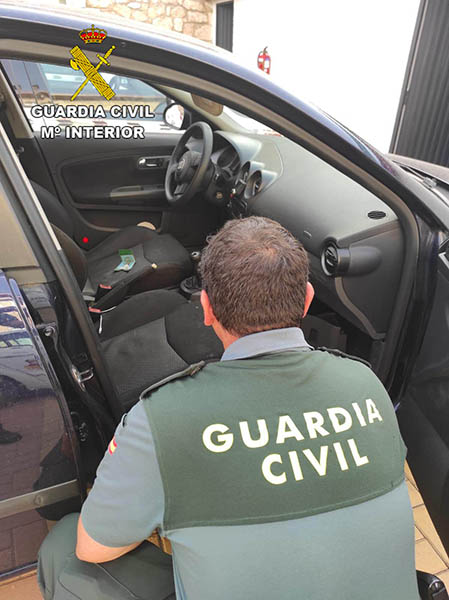 La Guardia Civil detiene en Torija a una persona por la sustracción de un turismo tiene hasta 70 antecedentes por robos de vehículos