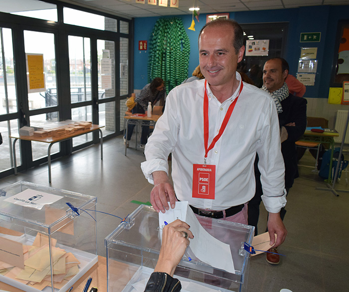 Alberto Rojo confía en “una gran participación de la ciudadanía para elegir con su voto la ciudad que quieren”