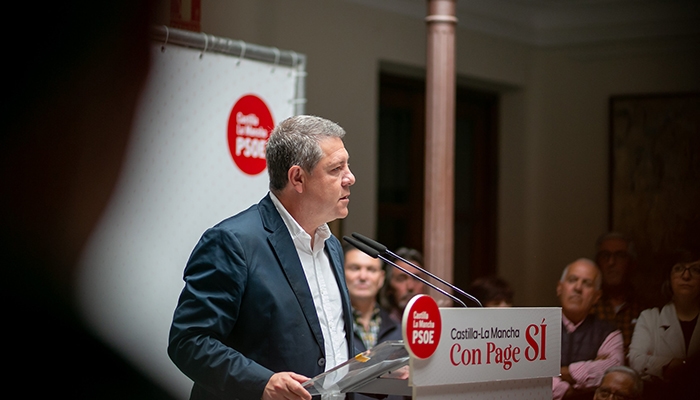 Page compromete ayudas de hasta 10.000 euros para facilitar la conciliación laboral y familiar y garantiza 3 años de contrato a los médicos que empiecen especialidad en Castilla-La Mancha