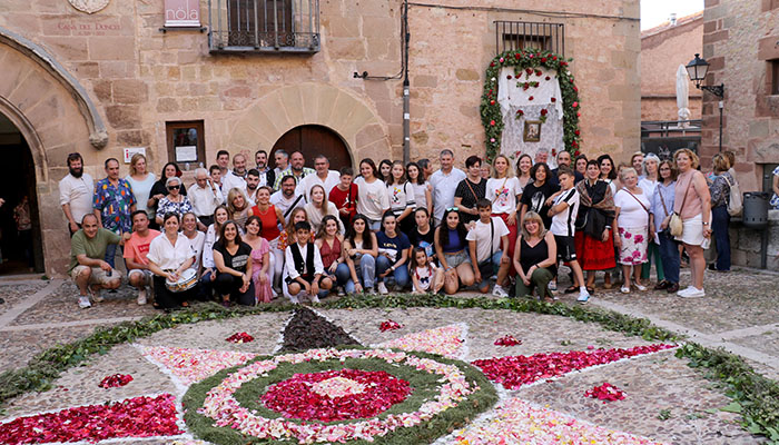 El Arco de San Vicente gana el concurso  de los Arcos de San Juan 2023