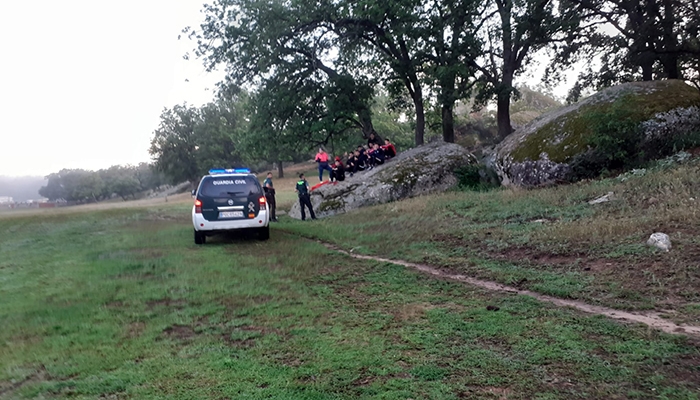 Un grupo de jóvenes de Brihuega viaja hasta Soria para recortar varios novillos antes de celebrarse el Lavalenguas..., y la lían