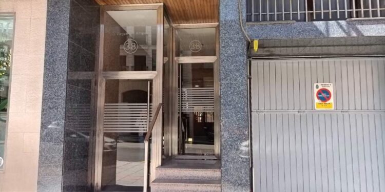 Los vecinos de Virgen del Amparo 38 se desvinculan del gasóleo gracias a la Red de Calor