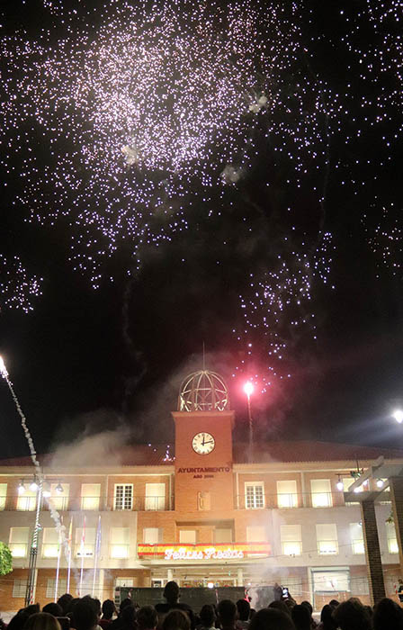 Encierro, caldereta, humor y traca final para despedir las Fiestas 202 de Cabanillas