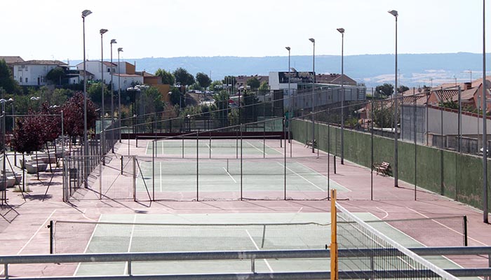 Convocatoria de Bolsa de Empleo para monitores de tenis y pádel en Cabanillas