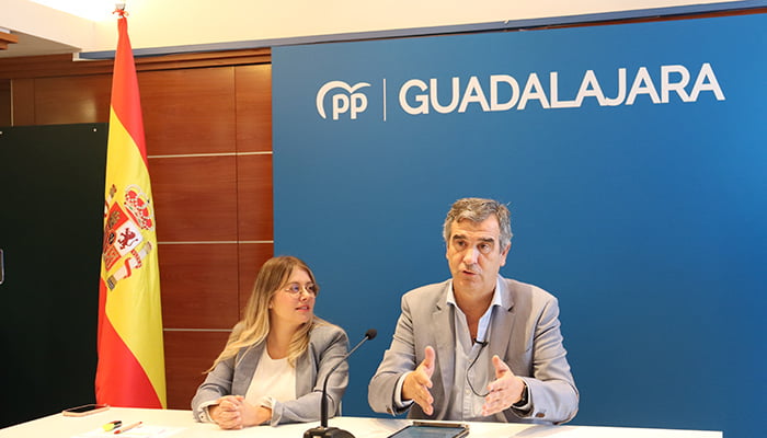 Antonio Román “No se puede amnistiar a quien ha cometido delitos contra la integridad de España porque es letal para nuestro estado democrático”