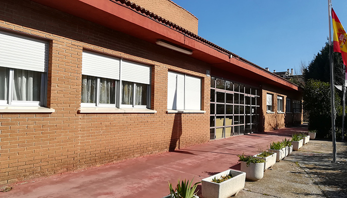 El personal del colegio Virgen del Amparo de Guadalajara se manifiesta ante unas condiciones de trabajo que “están provocando enfermedades”