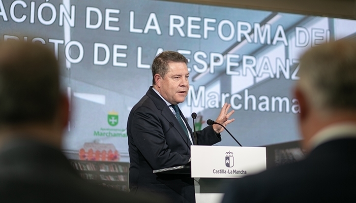 Page “Acabamos de aprobar como proyectos prioritarios” los de “dos grandes empresas que van a venir al Corredor del Henares”